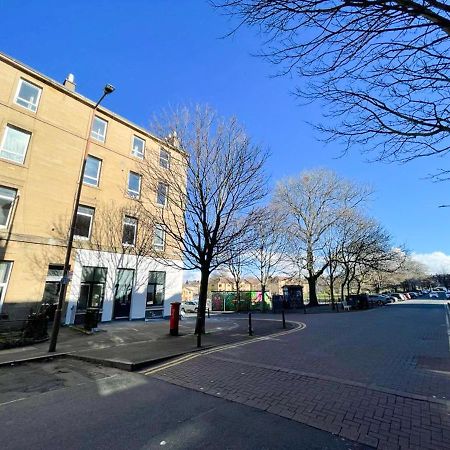 에든버러 Beautiful 2Br, Private Entry In Vibrant Leith 아파트 외부 사진