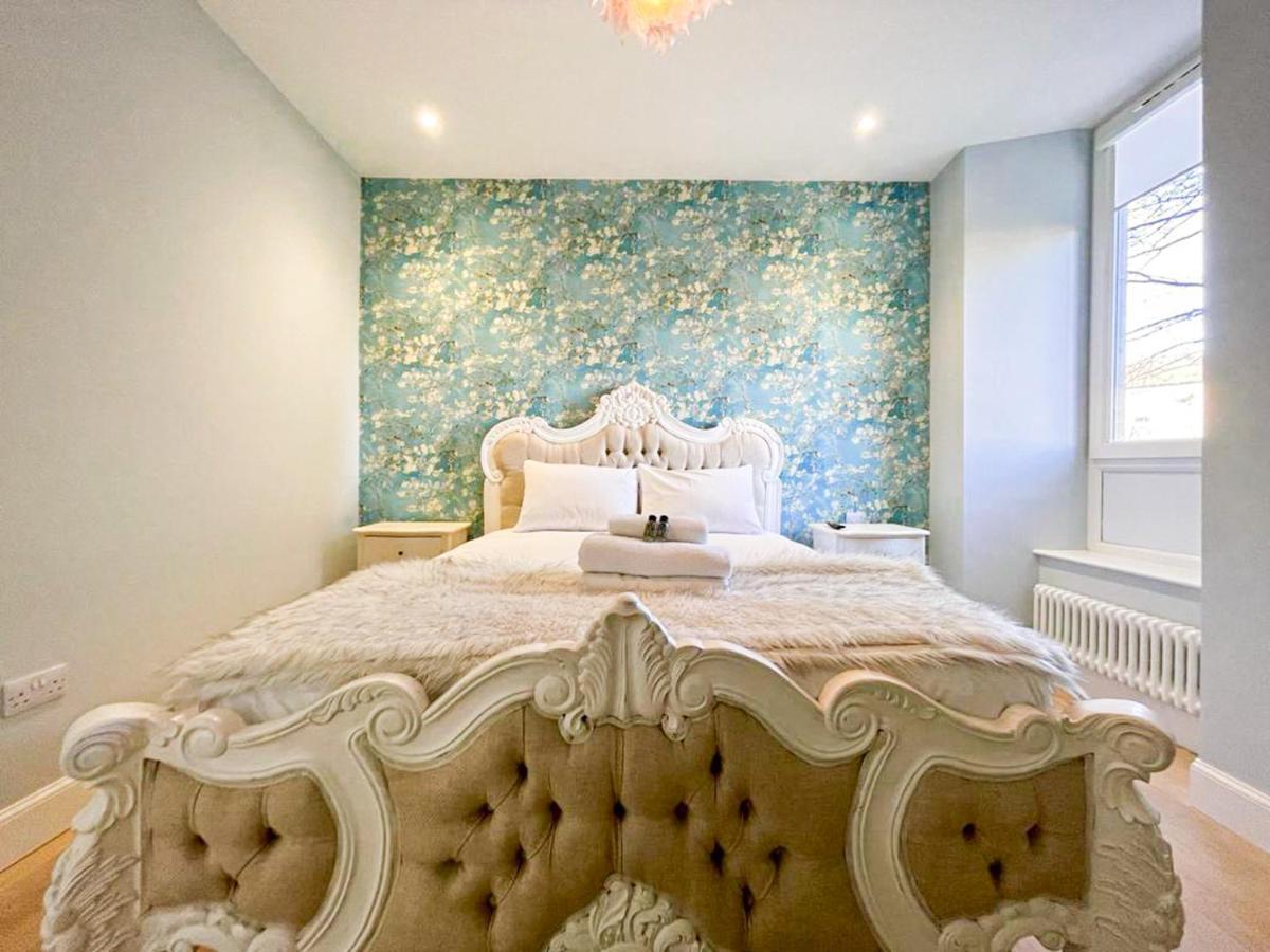 에든버러 Beautiful 2Br, Private Entry In Vibrant Leith 아파트 외부 사진